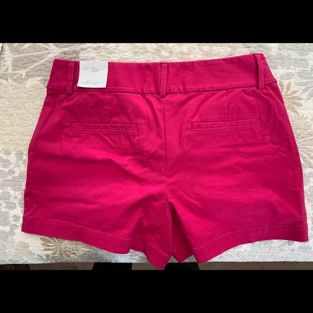 Loft Riviera 4 inch chino short in “razzle dazzle”